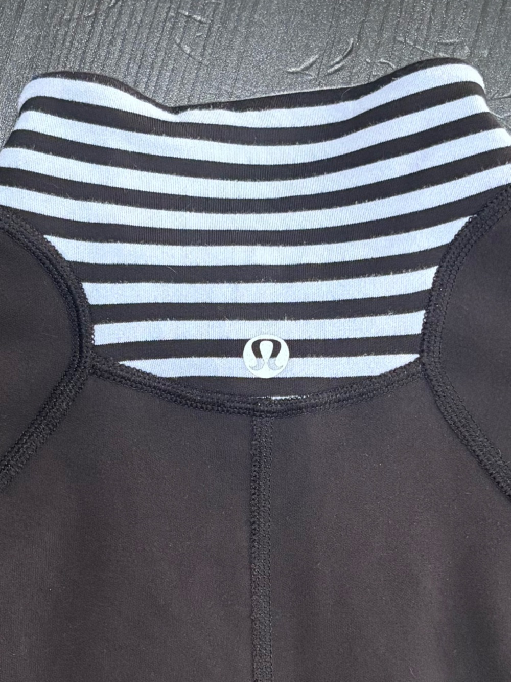 Lululemon Run: U-Turn Pullover *Reversible - Picture 10 of 11